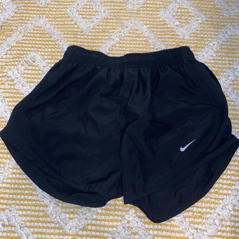 black nike shorts